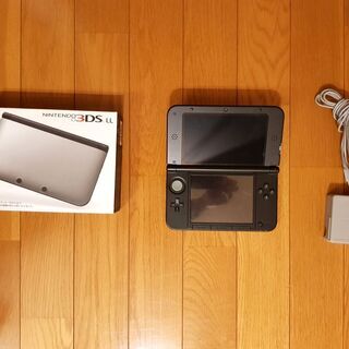 ニンテンドー3LSLL本体（グレー）+ソフト3本の画像