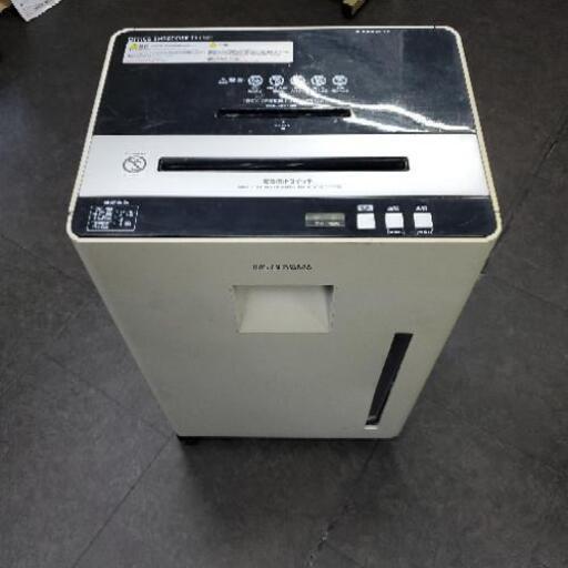 アイリスオーヤマ オフィスシュレッダー