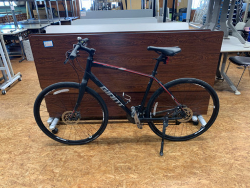 店頭にて販売終了致しました　　　　　　　GIANT エスケープRX ディスクブレーキ　ジャイアント