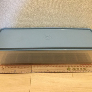 ［決まりました］タッパーウェア社の未使用タッパー2個セットの画像