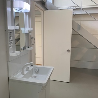 TOTO 化粧鏡／洗面化粧台【定価136,290円：未使用品】の画像