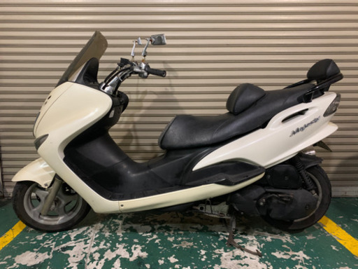 ヤマハ　マジェスティ125fi