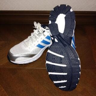 ★アディダスランニングシューズ〈26.0〉の画像