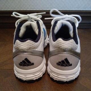 ★アディダスランニングシューズ〈26.0〉の画像