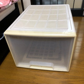 収納ケース