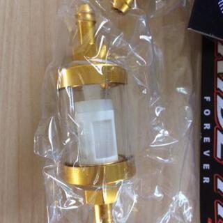 バイクのガソリンフィルターの画像