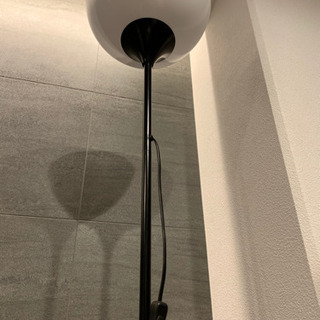 取引決定★フロアランプ☆LED電球付き☆の画像