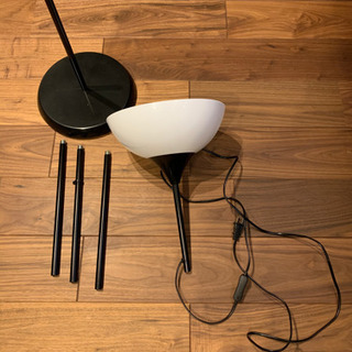 取引決定★フロアランプ☆LED電球付き☆の画像