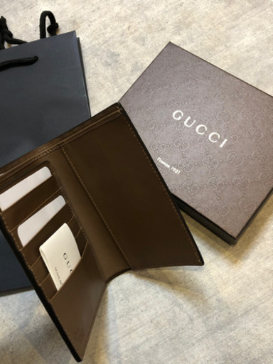 【早い者勝ち】【新品未使用】グッチ GUCCI 二つ折り財布