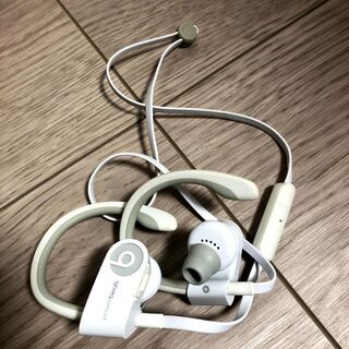 Powerbeats 2 Wireless Beats by Dr.Dre Bluetoothワイヤレスイヤホンの画像
