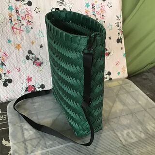 ハンドメイド網代編みショルダーバッグ　紙バンド　の画像