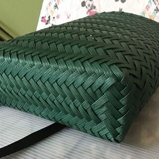 ハンドメイド網代編みショルダーバッグ　紙バンド　の画像