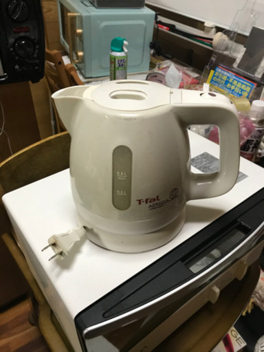 ティファール　電気ケトル　白