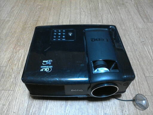 BenQ ベンキュー MP515 プロジェクター