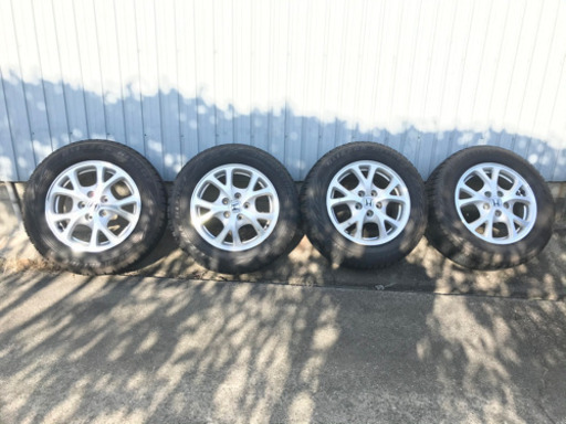 BLIZZAK REVO GZ 205/65R16 215/60R16と互換