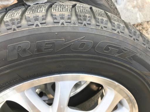 BLIZZAK REVO GZ 205/65R16 215/60R16と互換