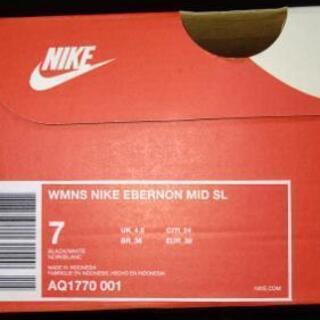 新品未使用、NIKE  24cmの画像