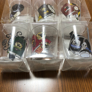 ツイステッドワンダーランド ミニグラス1点400円6点2000円