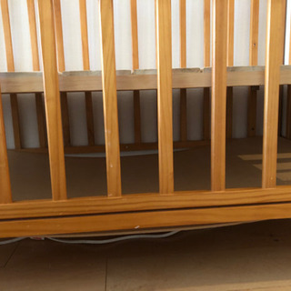 ベビーベッド　の画像