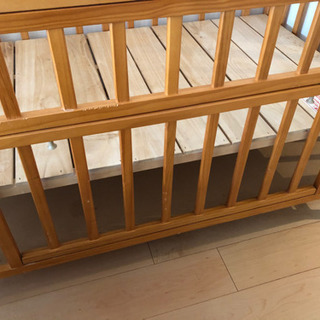 ベビーベッド　の画像