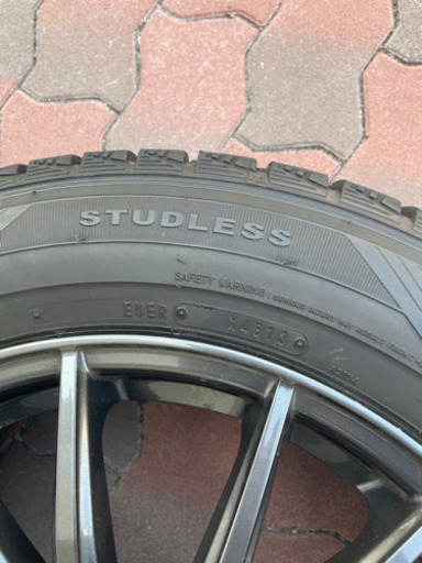 問い合わせチェック外れてたのでチェックしました。スタッドレスタイヤ４本ホイール付