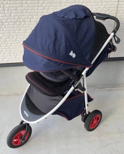 ＊値下げ＊美品＊アップリカ　スムーヴ　ファミリアモデル