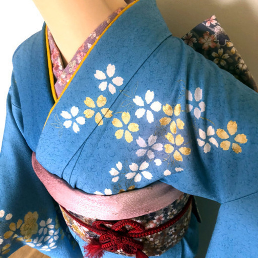 《やまと謹製》金彩桜模様刺繍振袖と袋帯のセット