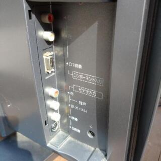 2002年製造のAIWAテレビです。の画像