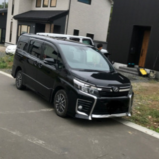 H29年　ヴォクシーZS ブラック　49500キロ