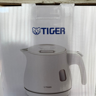 タイガー　電気ケトル　わく子　0.６Ｌの画像
