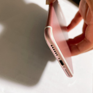 iPhone 7 Rose Gold 128 GB SIMフリー 値下げ