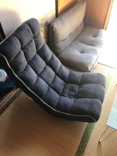 1人用ソファと2人用ソファベッド