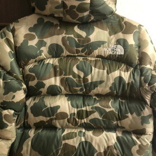 希少NORTH FACEダウンジャケット/130cm/ナイロン/GRN/カモフラ/NDJ91300【キッズ】 の画像
