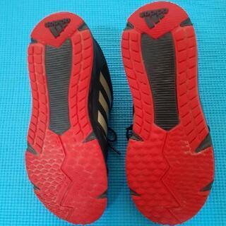 【受け渡し終了】adidas 運動靴　 ジョギングシューズの画像