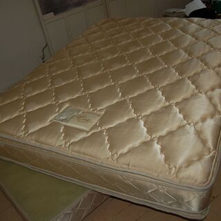 取引中　KINGSDOWN キングスダウン　米国製　大塚家具の画像