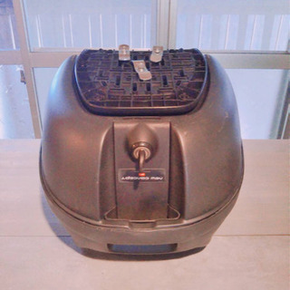 引取限定 リアボックス aprilia 原付 カブ オートバイの画像