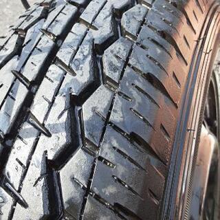 タイヤホイール付きの画像