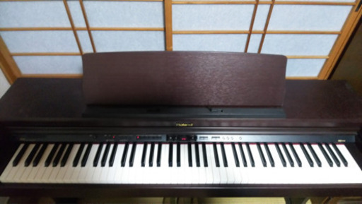 ROLAND 電子ピアノ
