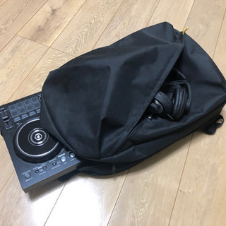 (決まりました)DDJ-400 ヘッドホン・DJバッグセットの画像