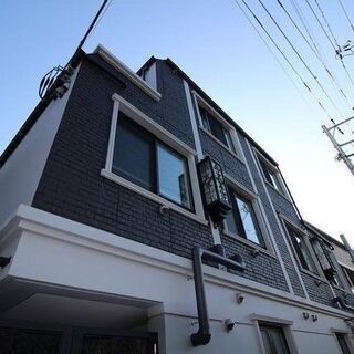 伝説の地、代々木上原に集まれ勇者たち