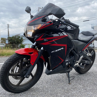 ホンダ　CBR250R　車　バイク