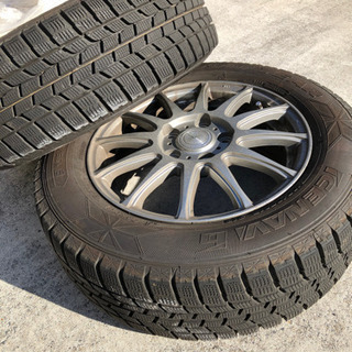 スタッドレスタイヤアルミホイール付き4本セット