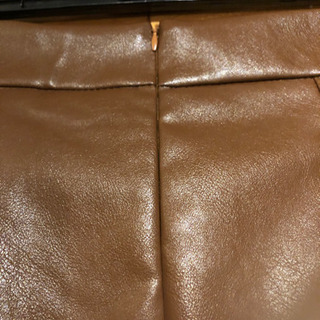 フェイクレザー　ロングスカートの画像