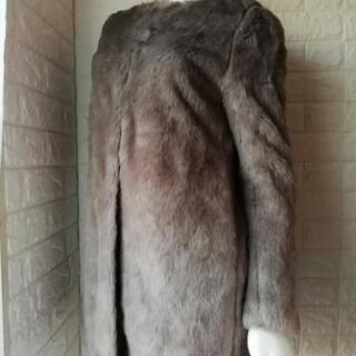 ユニクロ　ファーレディースコート