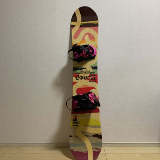 SPOON レディーススノーボード　板、ビンディング