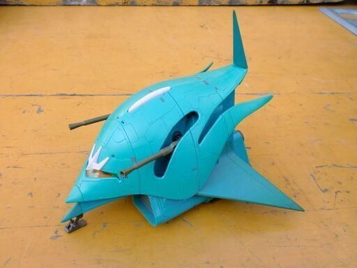 ジオン公国軍　モビルアーマー　エルメス宇宙船