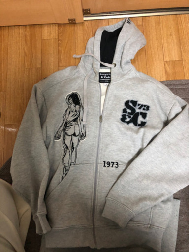 パーカー　ジャケット　処分　