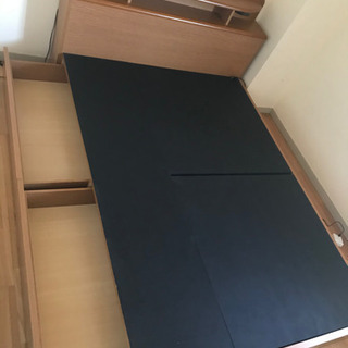 ダブルベッド(フレームのみ) 220cm(長)×145cm(幅)...