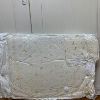 ベビー布団一式の画像