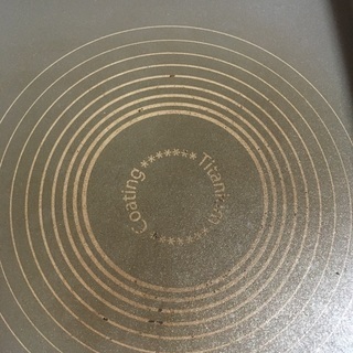 フライパン29㌢と15㌢の画像